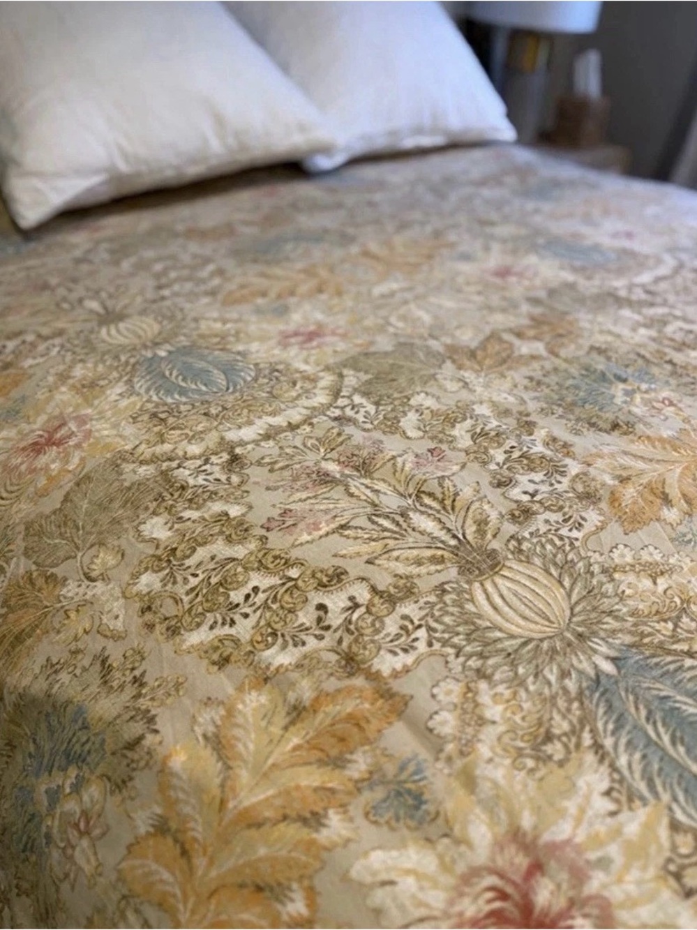 Pottery Barn Floral Jacquard Duvet Cover in Cream, Gold, Blue